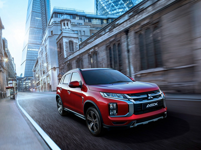 Скидки на Mitsubishi ASX в России достигли 800 000 рублей