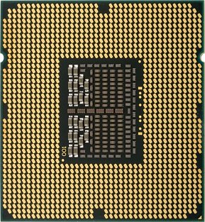 Процессор Core i7 (сторона с контактными площадками)