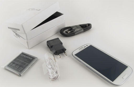 Обзор Samsung Galaxy S 3. Аксессуары
