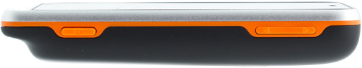 Обзор Sony Ericsson Xperia Active. Правая грань корпуса коммуникатора