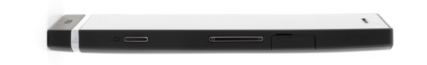 Sony Xperia S — правая грань