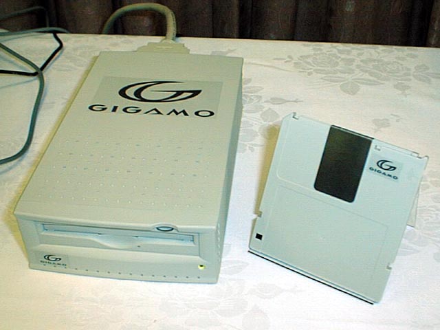GIGAMO